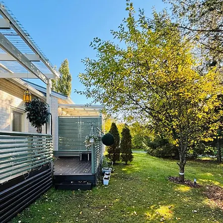 Feriehus Entire Cozy House With Nature,sauna,patio,parking *
