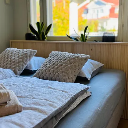 Feriehus Entire Cozy House With Nature,sauna,patio,parking Oulu