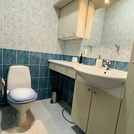 Entire Cozy House With Nature,sauna,patio,parking Oulu